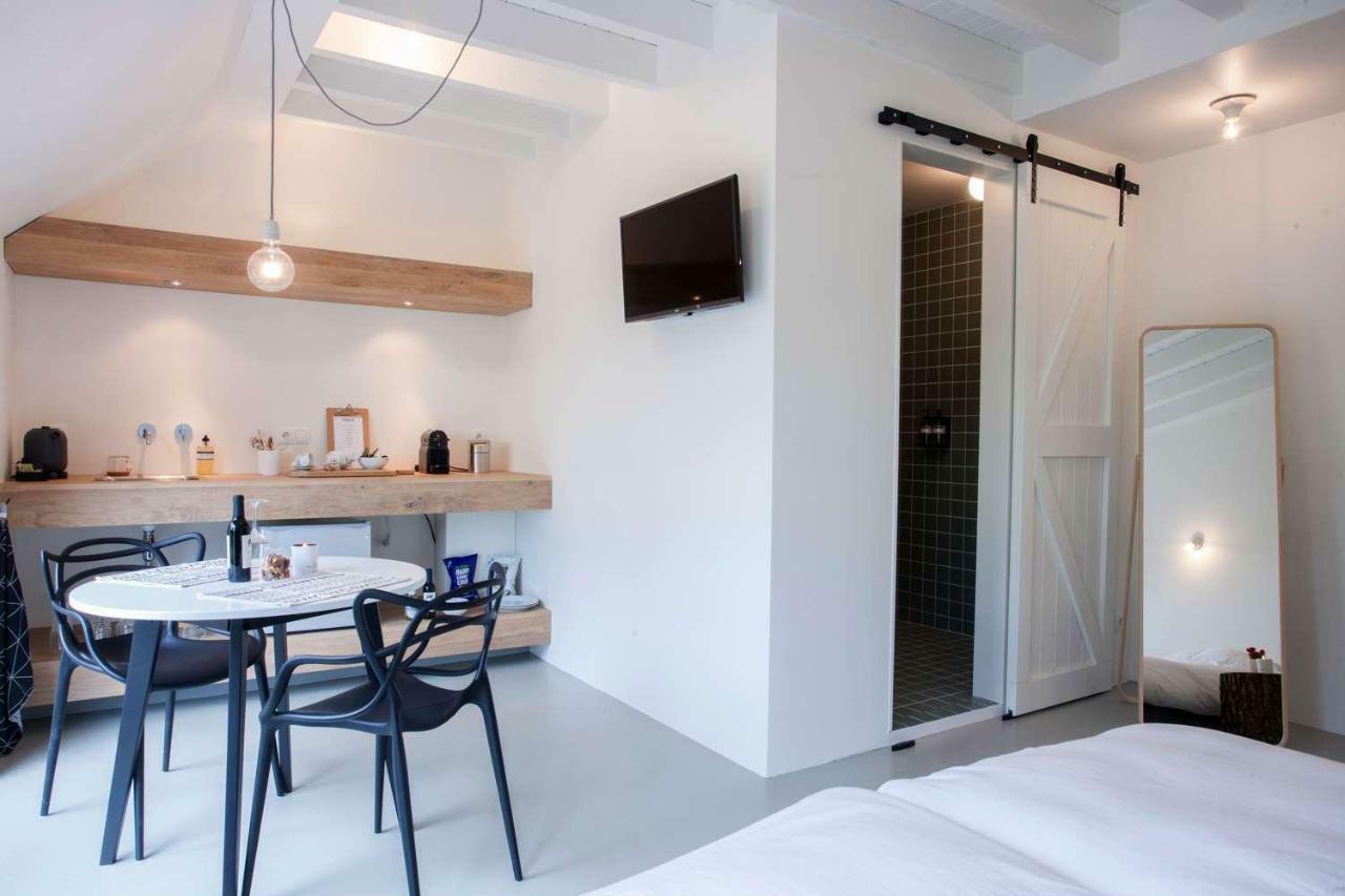 Bed and Breakfast Uitgerust Voor Zaken Heerenveen Exterior foto