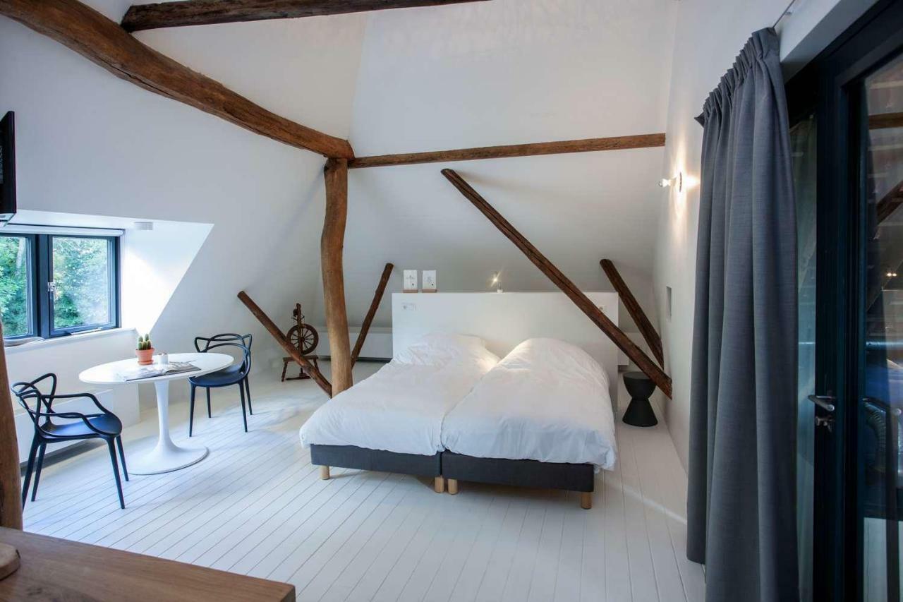 Bed and Breakfast Uitgerust Voor Zaken Heerenveen Exterior foto