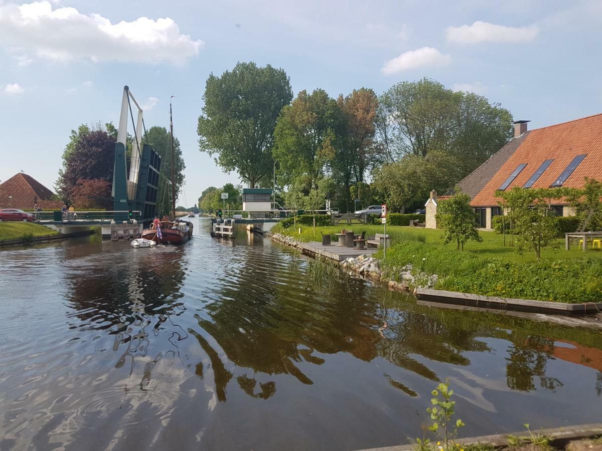 Bed and Breakfast Uitgerust Voor Zaken Heerenveen Exterior foto